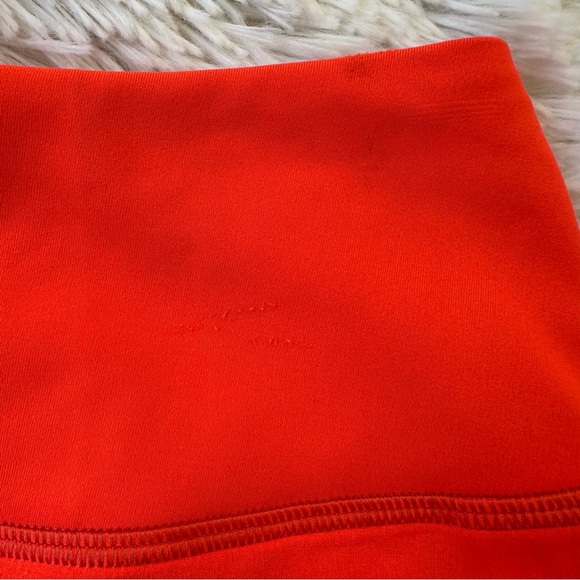 Athleta Allyson Felix Run With It Women’s Orange Shorts Size: Small - Picture 10 of 10